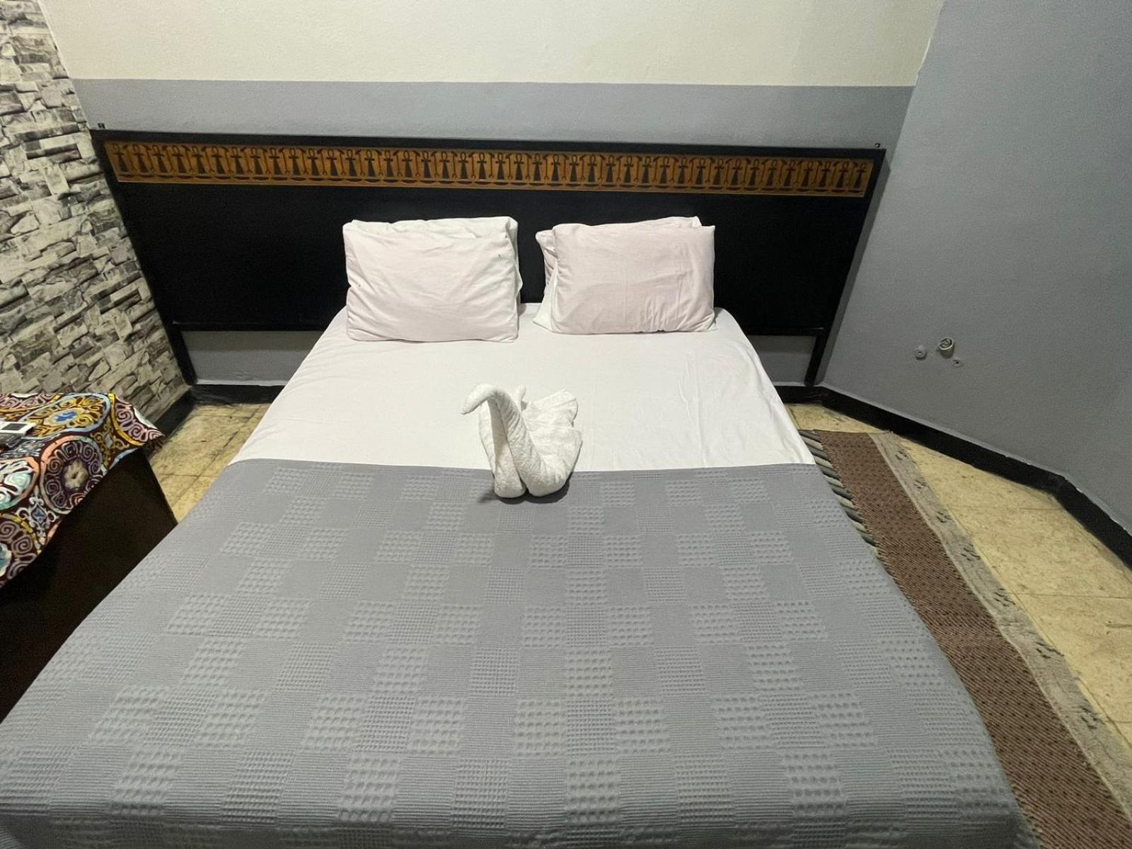 One Season Hostel Cairo Exterior photo