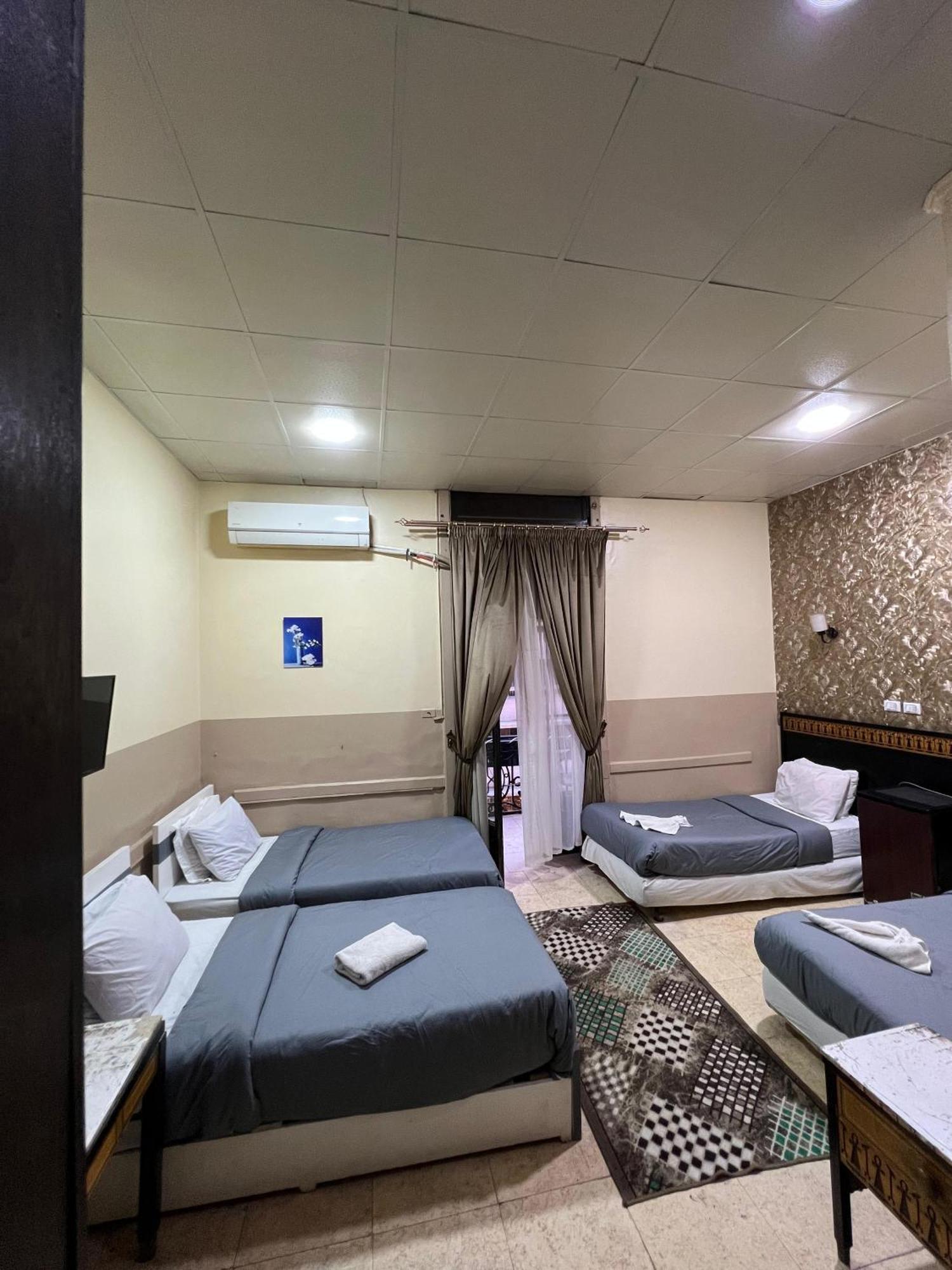One Season Hostel Cairo Exterior photo